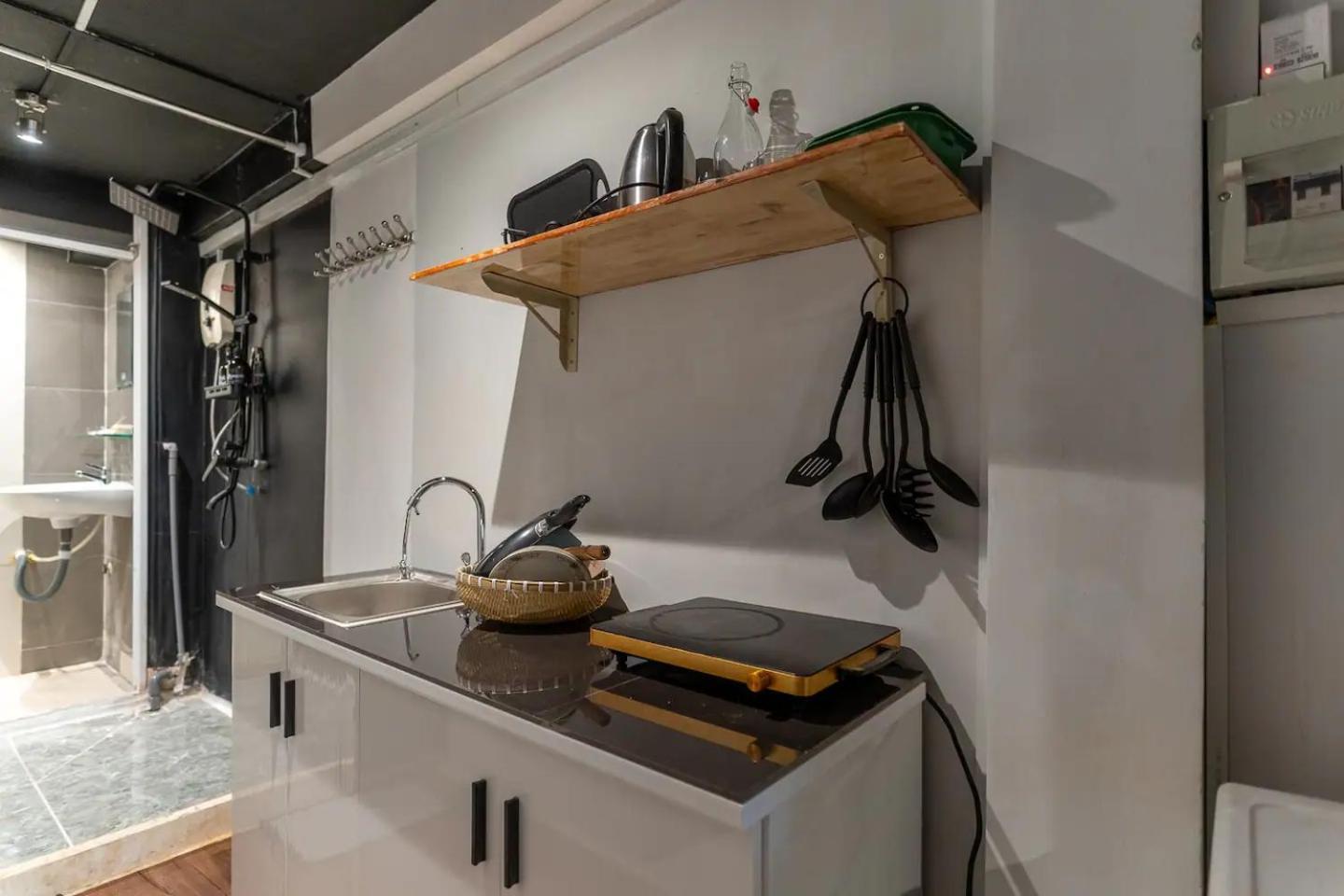 Saigon Hideout Nguyen Trai Apartment โฮจิมินห์ซิตี้ ภายนอก รูปภาพ