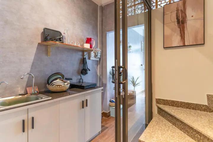 Saigon Hideout Nguyen Trai Apartment โฮจิมินห์ซิตี้ ภายนอก รูปภาพ