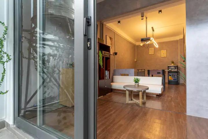 Saigon Hideout Nguyen Trai Apartment โฮจิมินห์ซิตี้ ภายนอก รูปภาพ
